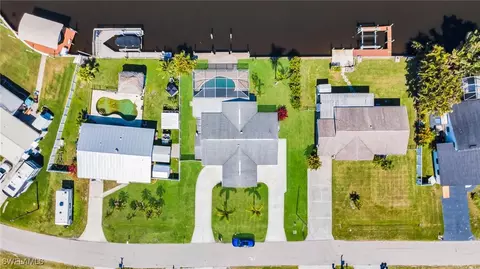 436 Grenier Dr, North Fort Myers, FL 33903