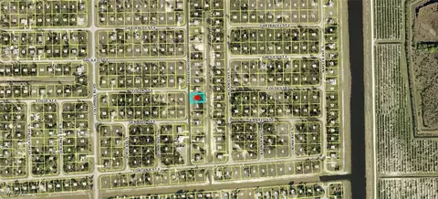 831 Aprile Ave S, Lehigh Acres, FL 33974