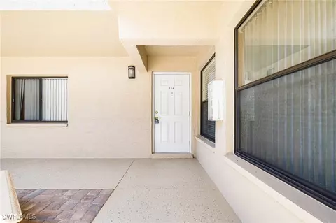 9648 Windsor Gardens Ln #104, Fort Myers, FL 33919