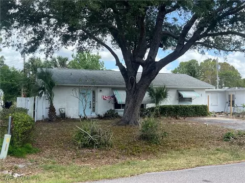 243 Poe Ave, North Fort Myers, FL 33917
