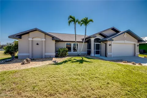 4523 SW 6th Pl, Cape Coral, FL 33914
