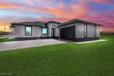 125 Chiquita Blvd S, Cape Coral, FL 33991