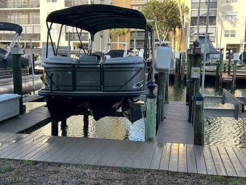 4361 Bay Beach Ln, Fort Myers Beach, FL 33931
