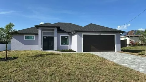1909 SW 3rd Ter, Cape Coral, FL 33991