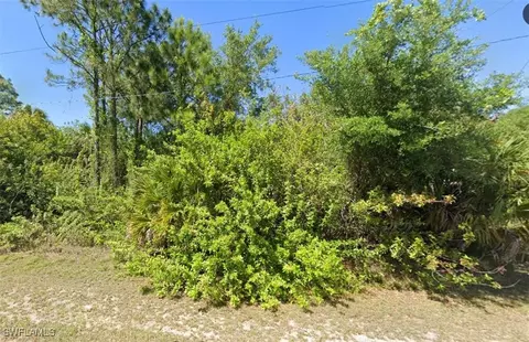 203 E 13th St, Lehigh Acres, FL 33972