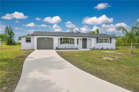 1400 Alwynne Dr, Lehigh Acres, FL 33936