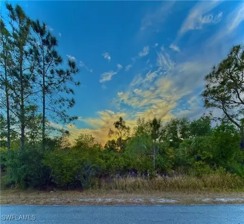 707 Lake Ave, Lehigh Acres, FL 33972