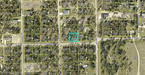 3403 E 23rd St, Alva, FL 33920