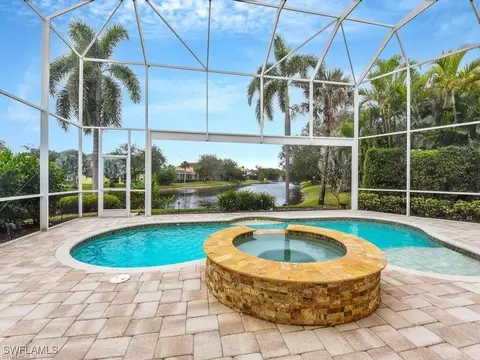 9983 Colonial Walk N, Estero, FL 33928