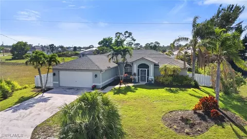 2014 NW 25th Pl, Cape Coral, FL 33993