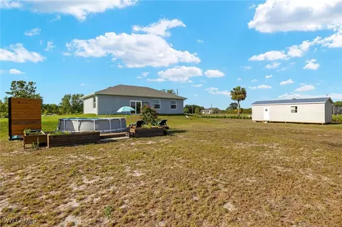 Exterior - 7942 16th Pl, Labelle, FL 33935 photo 8 of 8