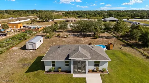 View/Area - 7942 16th Pl, Labelle, FL 33935 photo 2 of 7