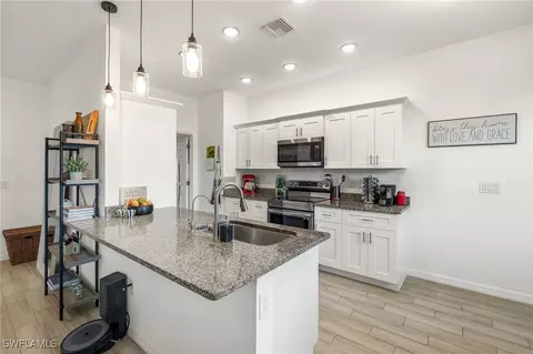 Kitchen - 7942 16th Pl, Labelle, FL 33935 photo 1 of 5