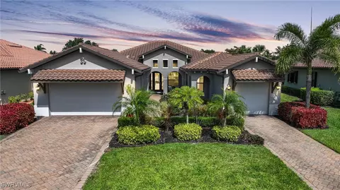 10132 Belcrest Blvd, Fort Myers, FL 33913