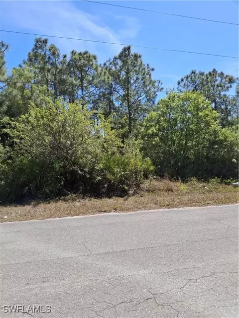 920 5th Ave, Lehigh Acres, FL 33972
