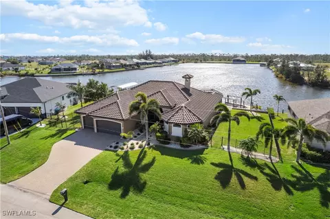 3926 NW 42nd Pl, Cape Coral, FL 33993