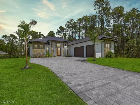 9443 Strike Ln, Bonita Springs, FL 34135