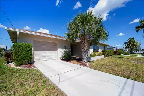 3306 SE 19th Pl, Cape Coral, FL 33904