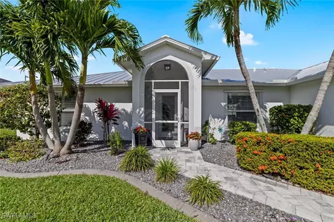 4002 SW 26th Ct, Cape Coral, FL 33914