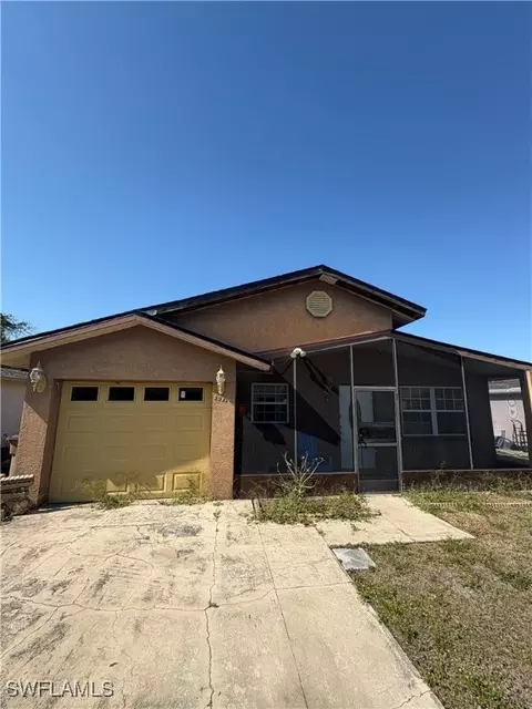 2921 Lafayette St, Fort Myers, FL 33916