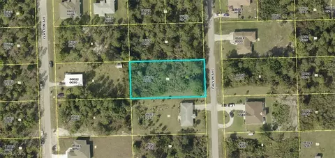 919 Calvin Ave, Lehigh Acres, FL 33972