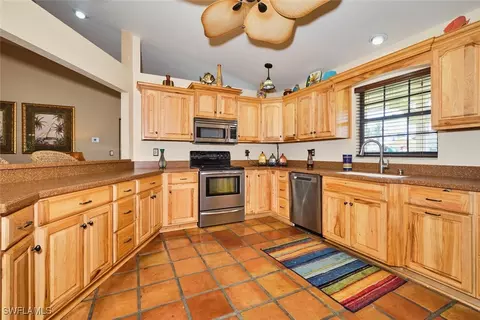 Kitchen - 1901 Countess Ct, Naples, FL 34110 photo 1 of 3