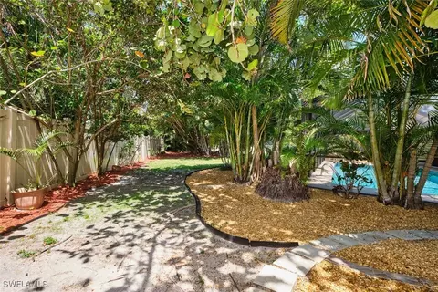 Exterior - 1901 Countess Ct, Naples, FL 34110 photo 14 of 14