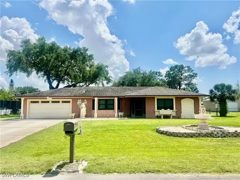 804 E 4th St, Lehigh Acres, FL 33936