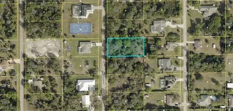 512 Thompson Ave, Lehigh Acres, FL 33972