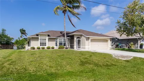 3800 SW 19th Ave, Cape Coral, FL 33914
