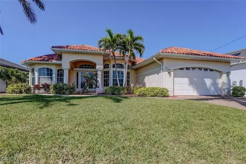 330 SW 33rd Ave, Cape Coral, FL 33991