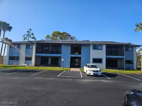 1720 Birchwood Ln #4, Fort Myers, FL 33908