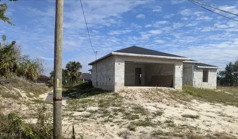 2219 NE 21st Pl, Cape Coral, FL 33909