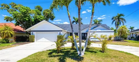 205 SW 42nd Ter, Cape Coral, FL 33914