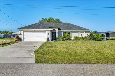 1710 SW 23rd Ct, Cape Coral, FL 33991