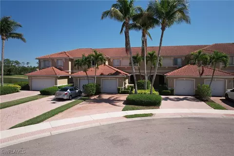 2408 Laurentina Ln, Cape Coral, FL 33909