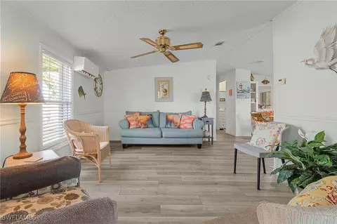 5017 Gulfgate Ln, Saint James City, FL 33956