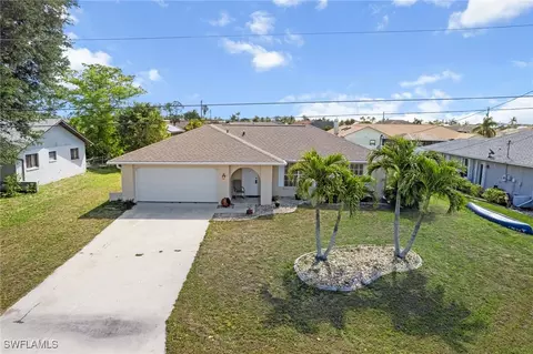 813 SW 6th Ct, Cape Coral, FL 33991
