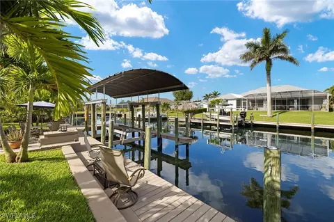 5208 SW 2nd Pl, Cape Coral, FL 33914