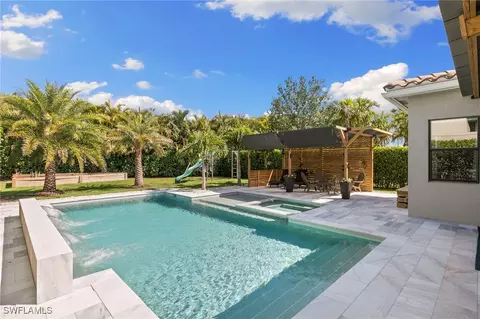 4045 Nova Ln, Naples, FL 34119