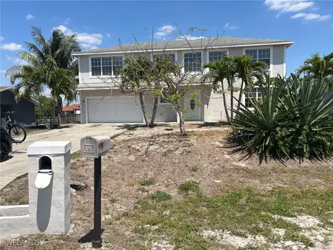 3216 36th St SW, Lehigh Acres, FL 33976