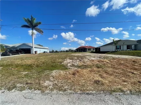 2029 NW 3rd St, Cape Coral, FL 33993