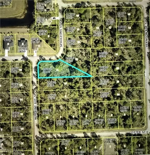 181 S Moraine Ave, Lehigh Acres, FL 33974