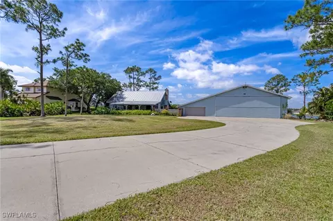 18631 Baseleg Ave, North Fort Myers, FL 33917
