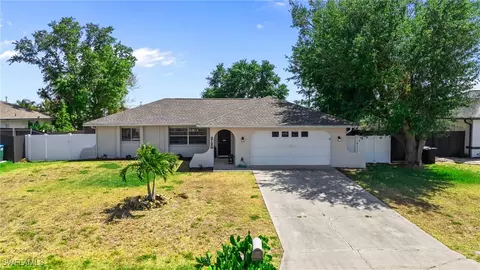 2128 NE 25th St, Cape Coral, FL 33909