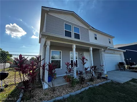 2921 NE 6th Ave, Cape Coral, FL 33909