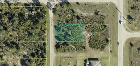 1051 Norton Ave S, Lehigh Acres, FL 33974