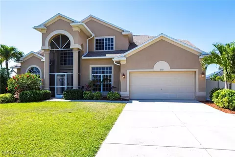 1918 SW 28th Ter, Cape Coral, FL 33914