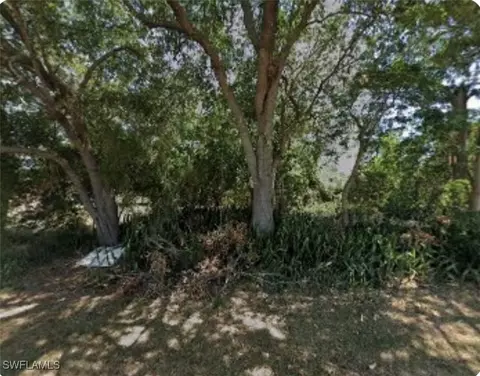 310 Wren Ave, Sebring, FL 33870