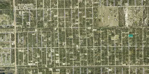 2112 Moore Ave, Alva, FL 33920 photo 2